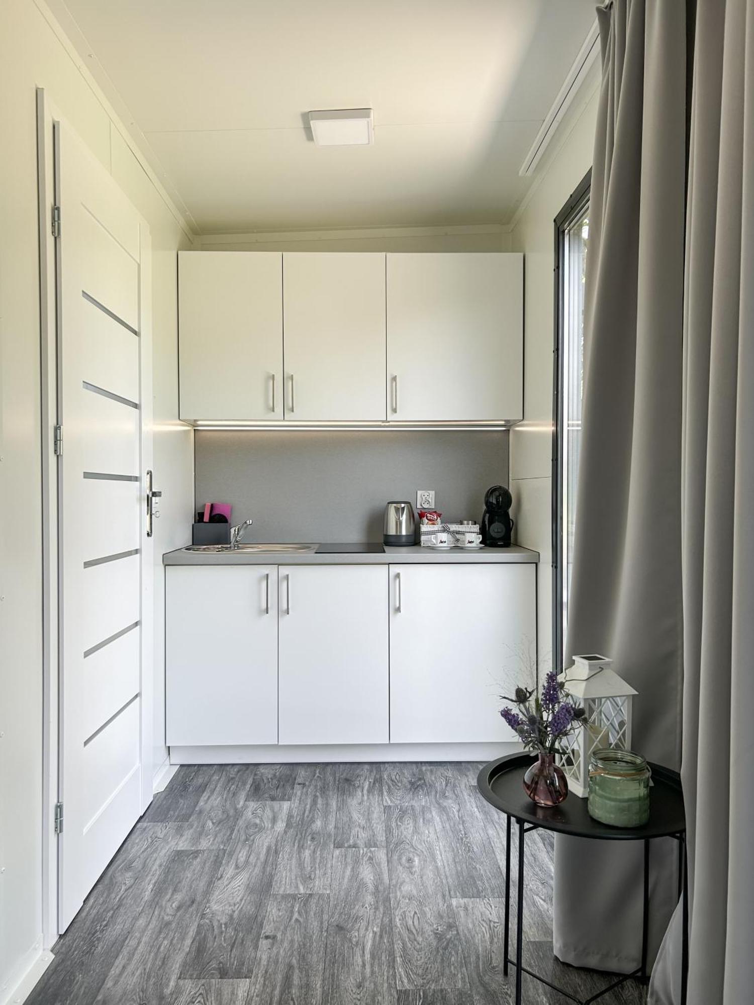 דירות Kobylí Tiny House Mezi Sklepy מראה חיצוני תמונה