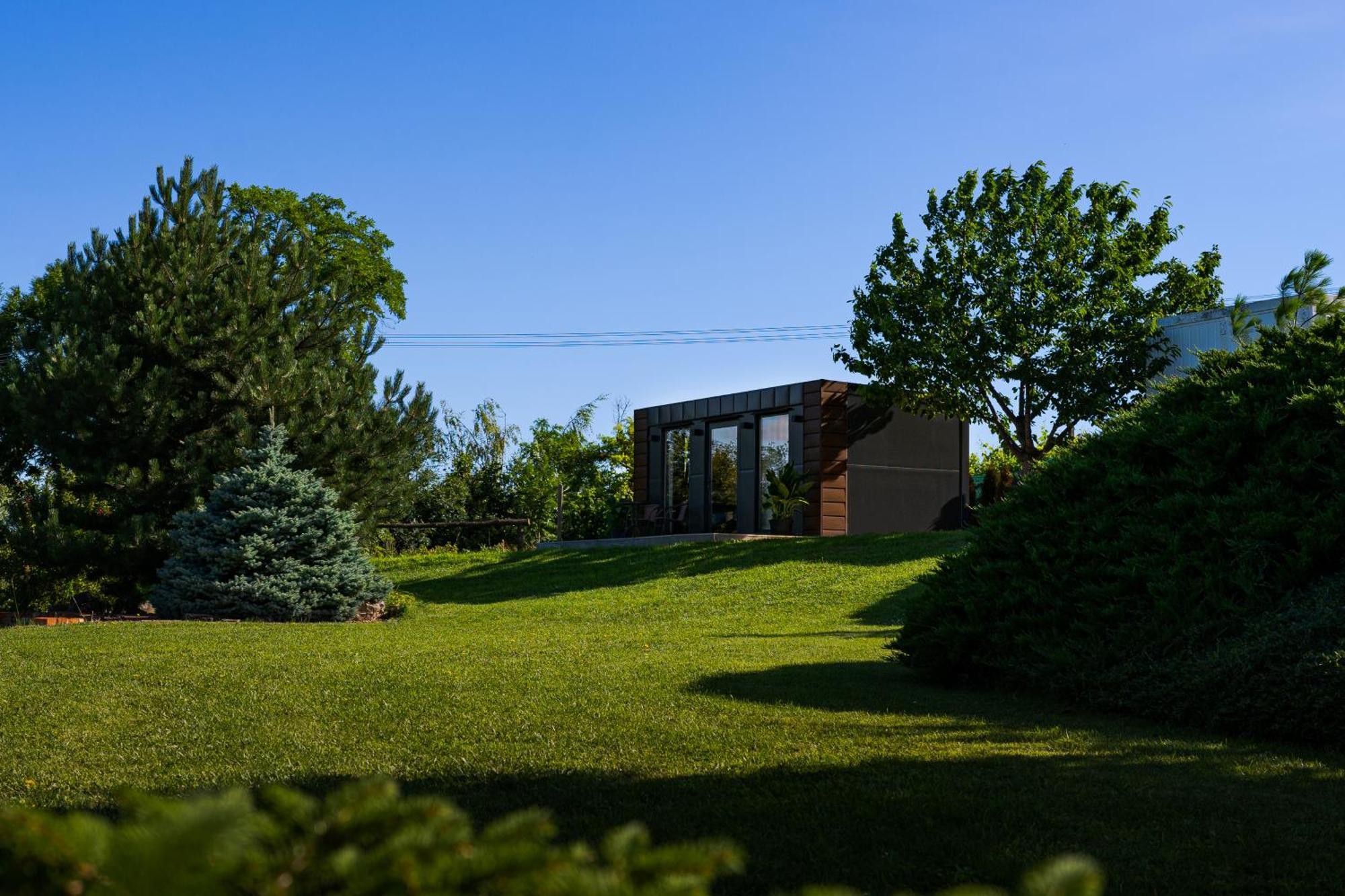 דירות Kobylí Tiny House Mezi Sklepy מראה חיצוני תמונה